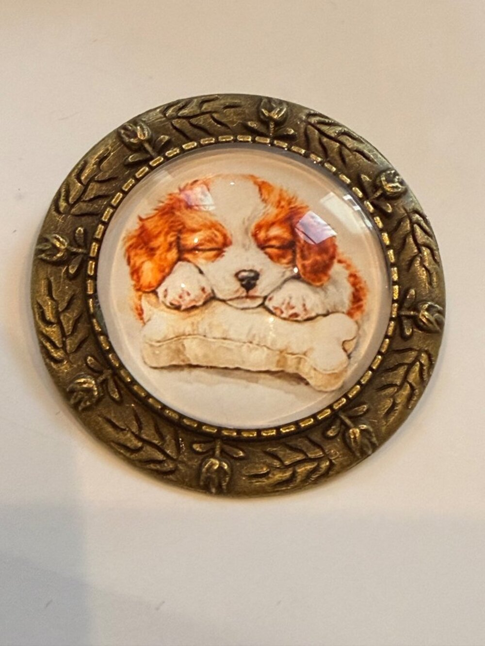 Cavalier King Charles Spaniel Dog-Themed Round Brooch With Bronze Floral Frame &